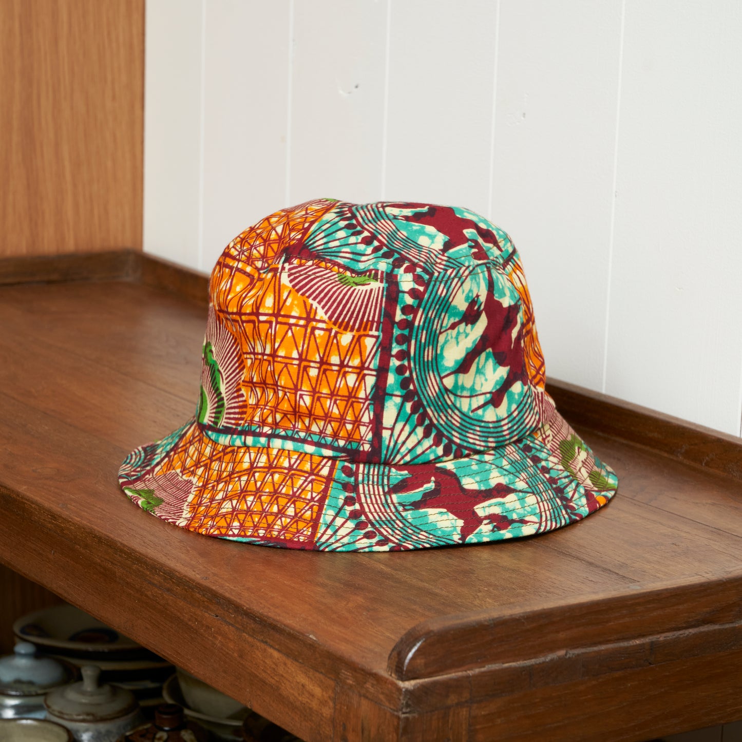 MOGI × cableami / 別注 BATIK プリント ハット