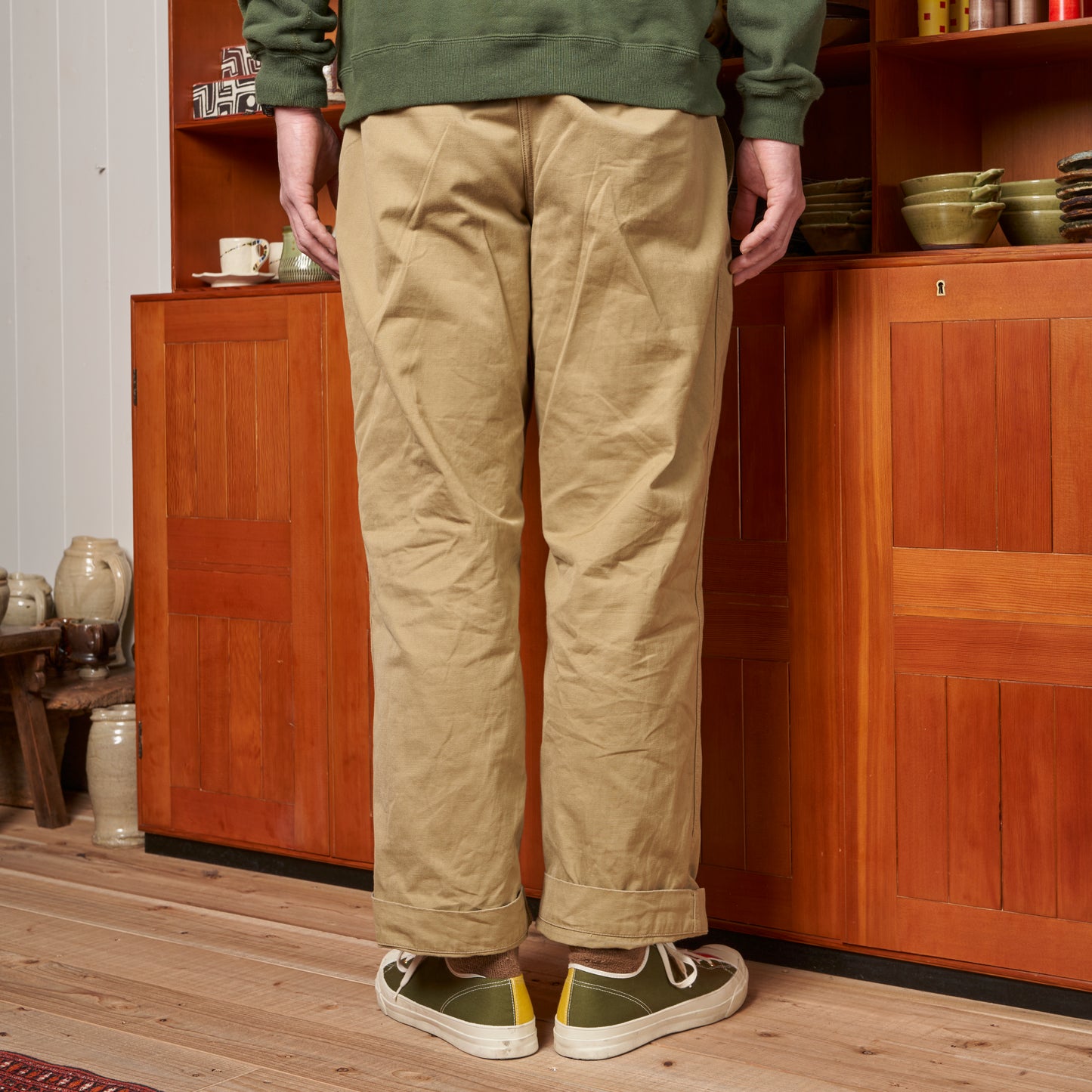 MOGI × NECESSARY or UNNECESSARY / 別注 MOGI 40’s Army Chino Pants / BEIGE