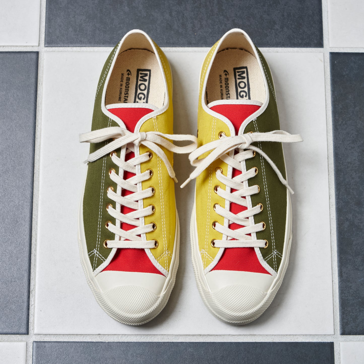 MOGI × moonstar / 別注 RASTA TRICOLOUR スニーカー