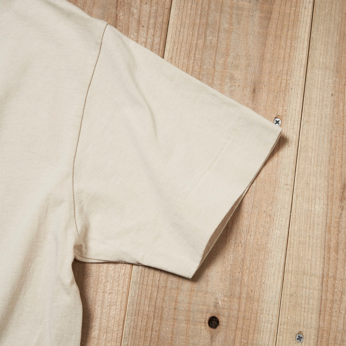 MOGI × NECESSARY or UNNECESSARY / 別注 FAIR HOUSING Tシャツ
