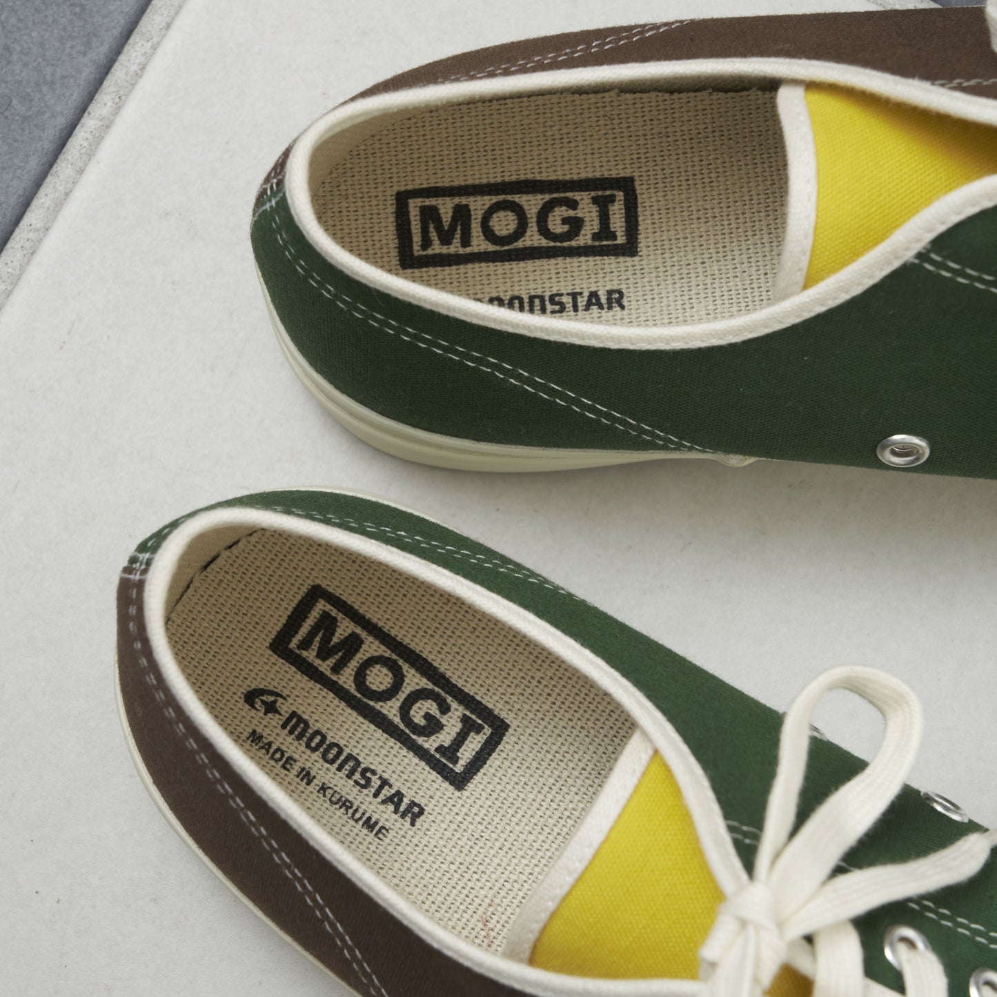 【NEW】MOGI × moonstar / 別注 JAMAICA スニーカー