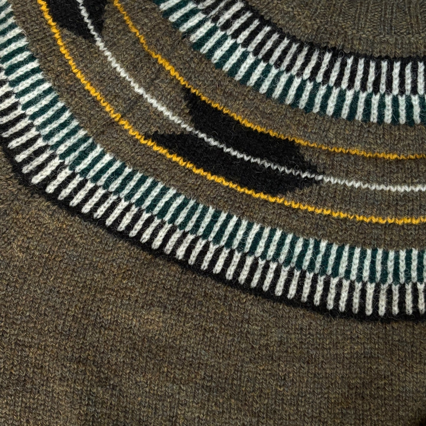 MOGI × JAMIESON'S / MINO CREW SWEATER