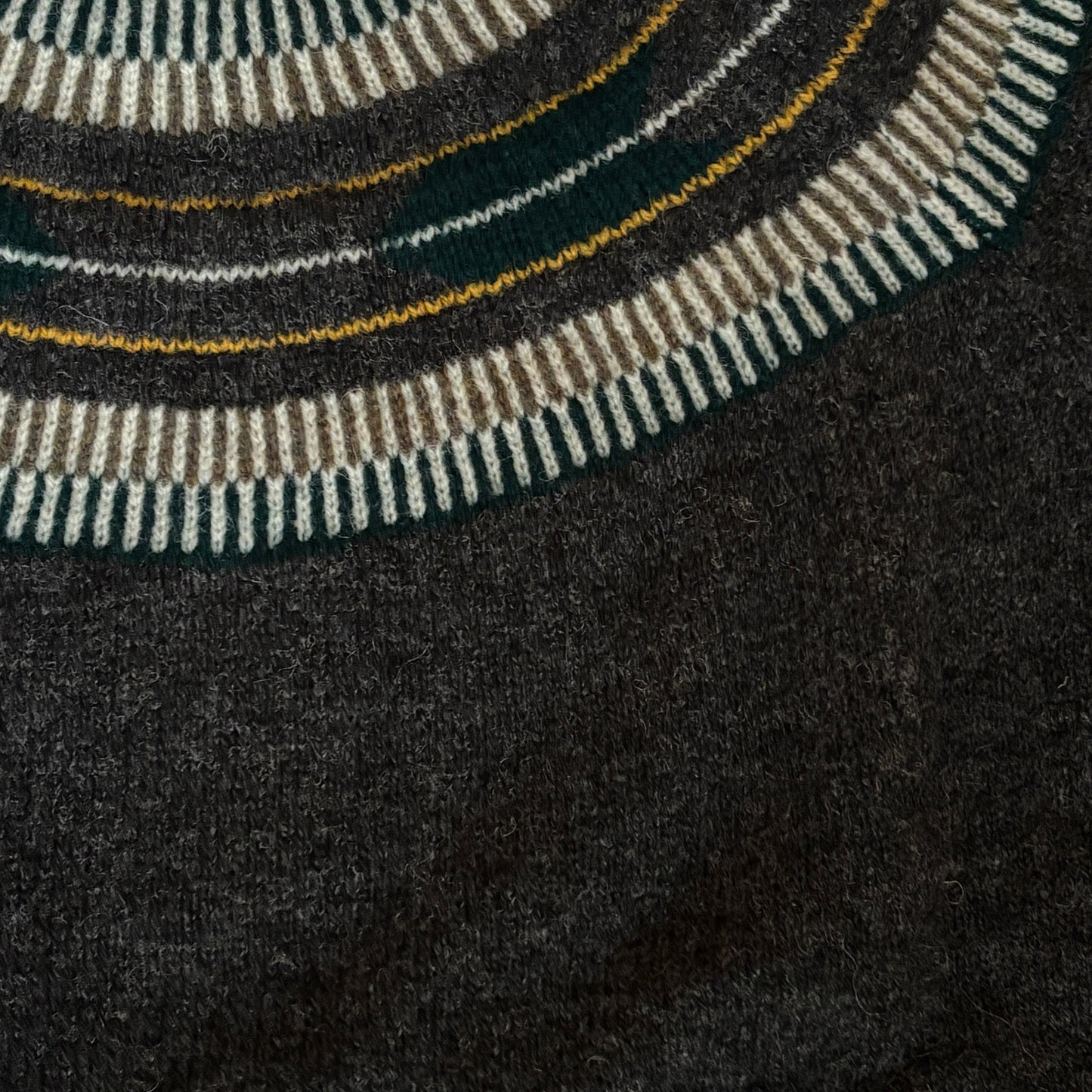 MOGI × JAMIESON'S / MINO CREW SWEATER