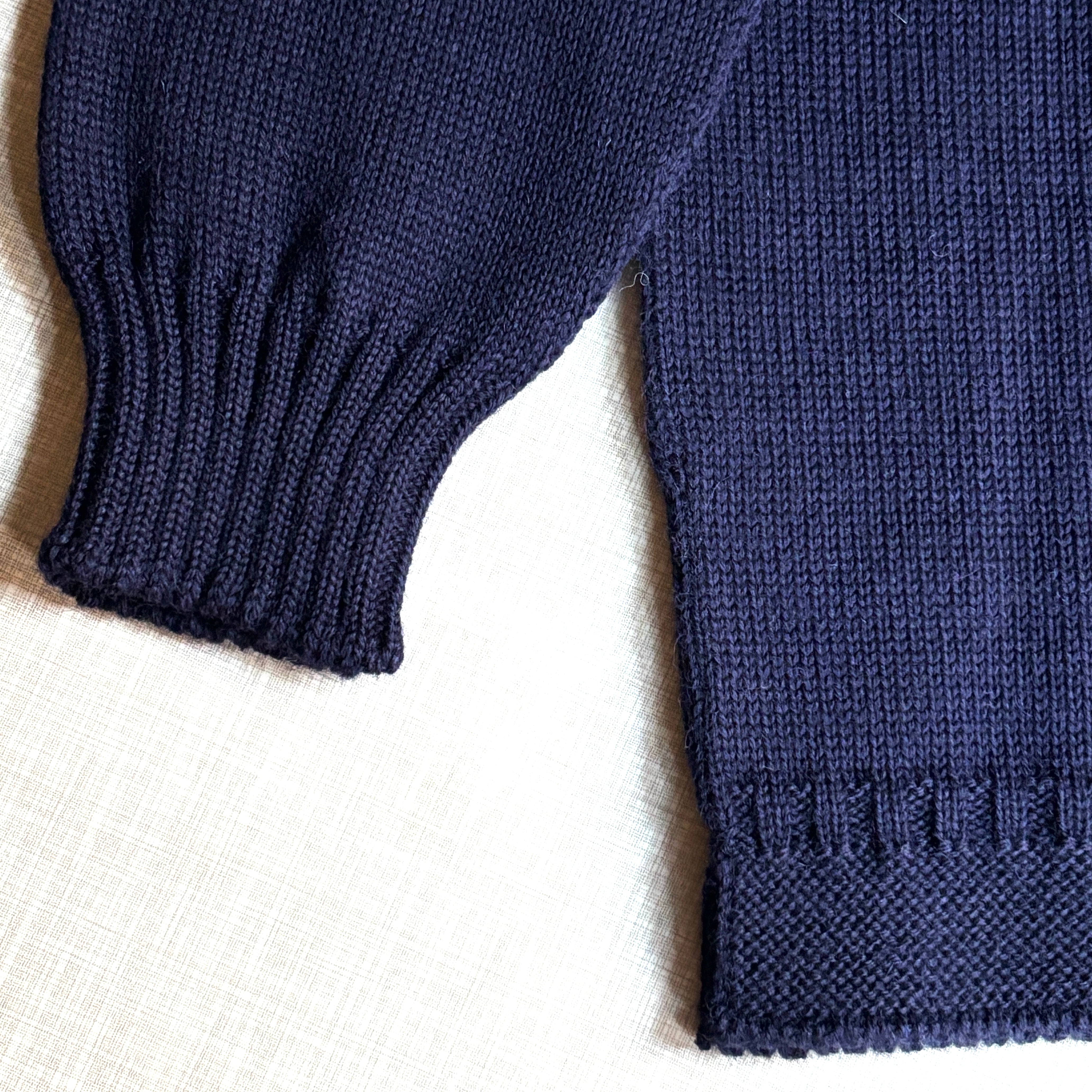 GUERNSEY WOOLLENS TRADITIONAL GUERNSEY SWEATER – MOGI