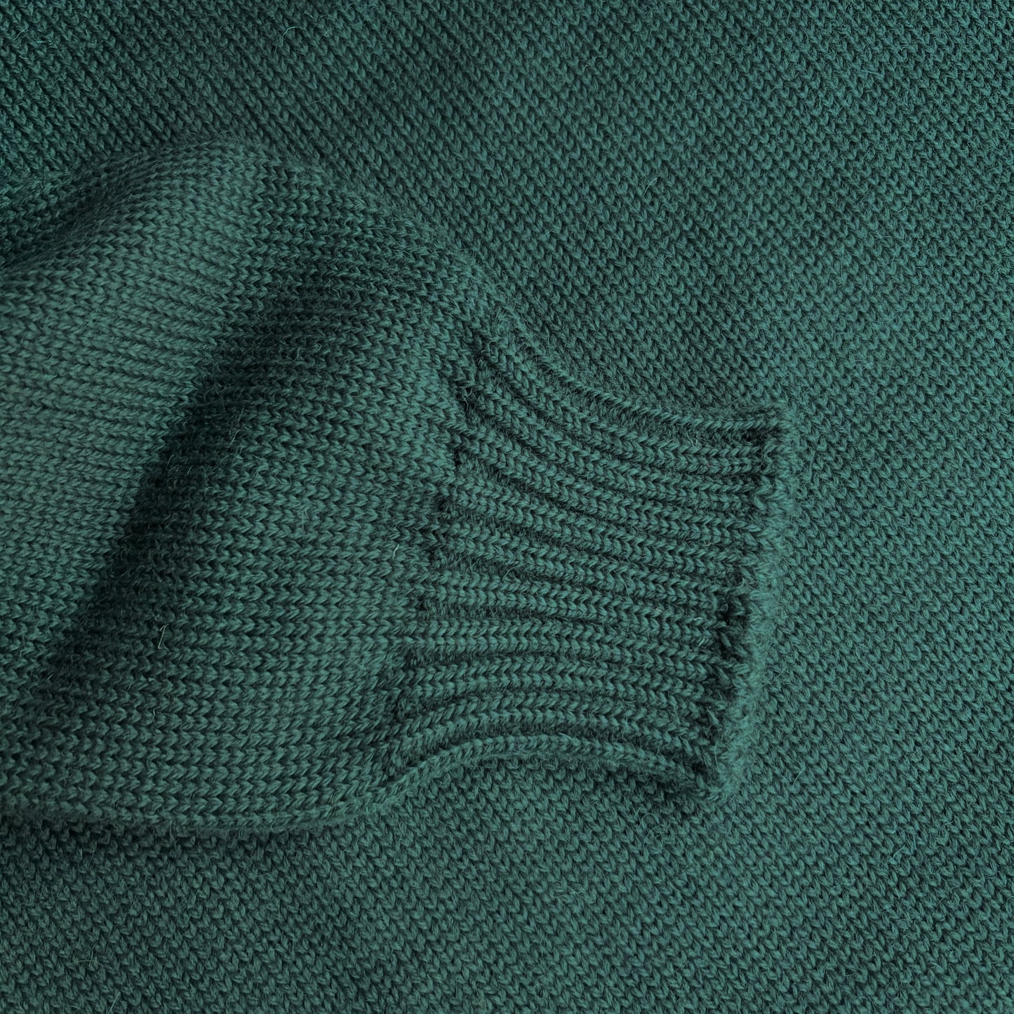 TRADITIONAL GUERNSEY SWEATER