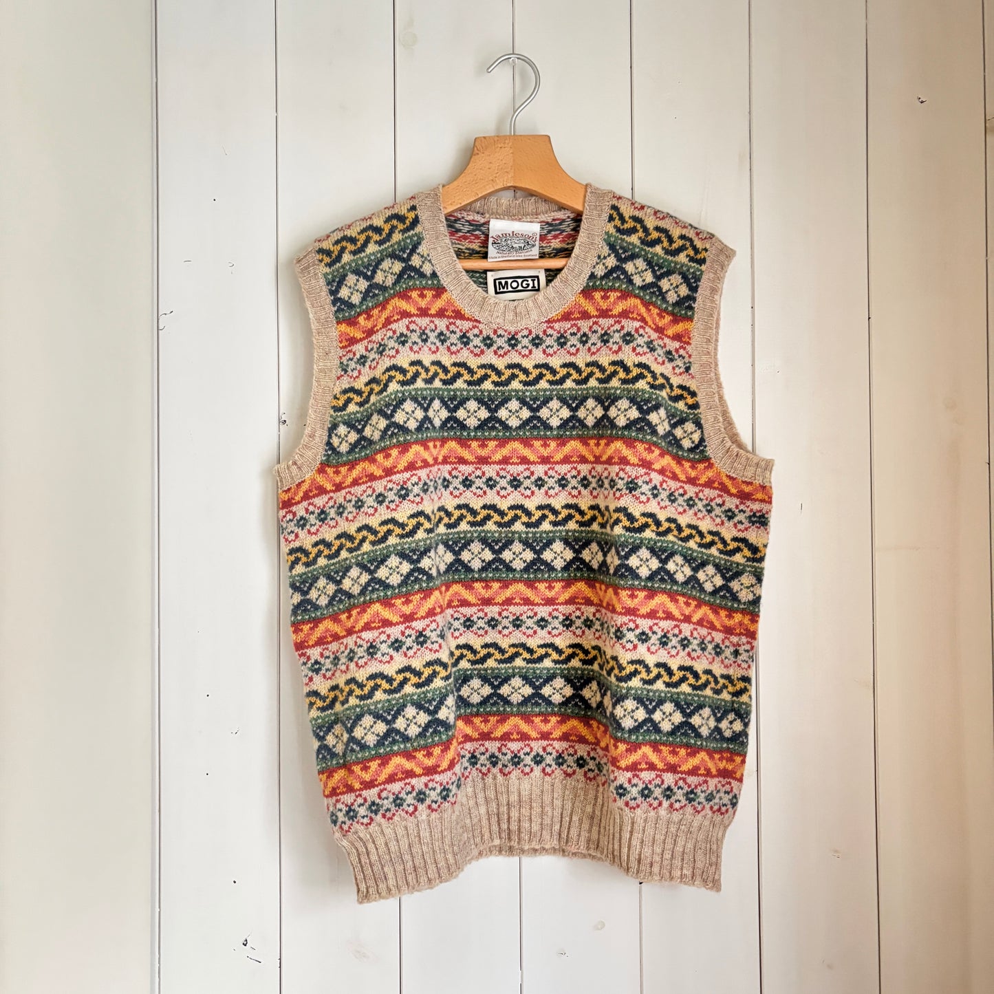 MOGI × JAMIESON'S / MOGI U-NECK VEST FAIRISLE