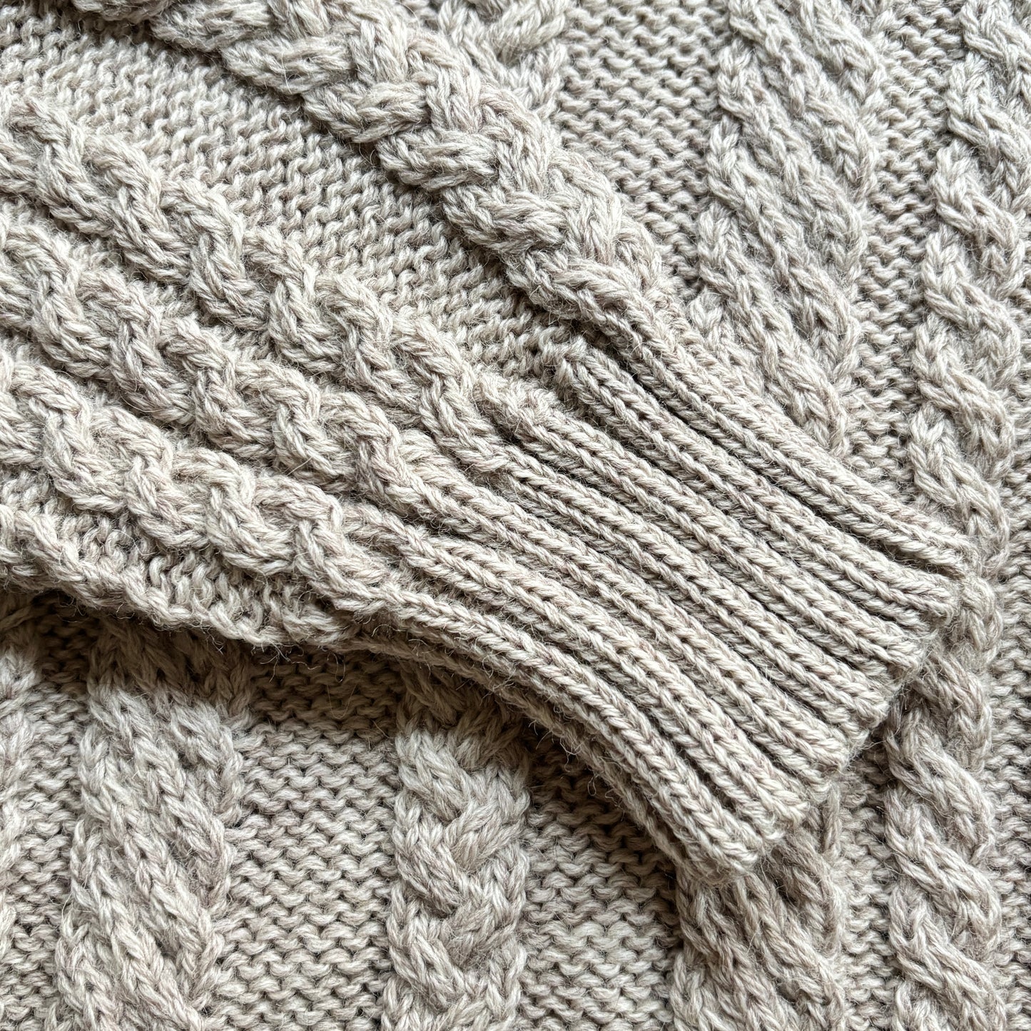 GUERNSEY WOOLLENS/ TWISTON