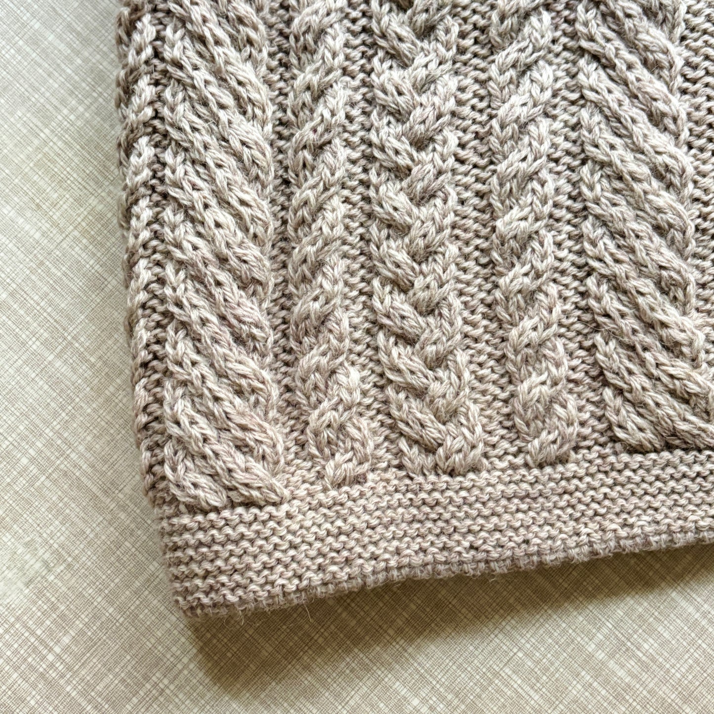 GUERNSEY WOOLLENS/ TWISTON