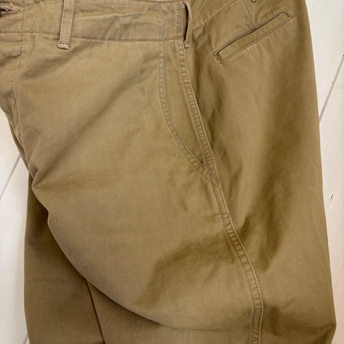 MOGI × NECESSARY or UNNECESSARY / 別注 MOGI 40’s Army Chino Pants / BEIGE
