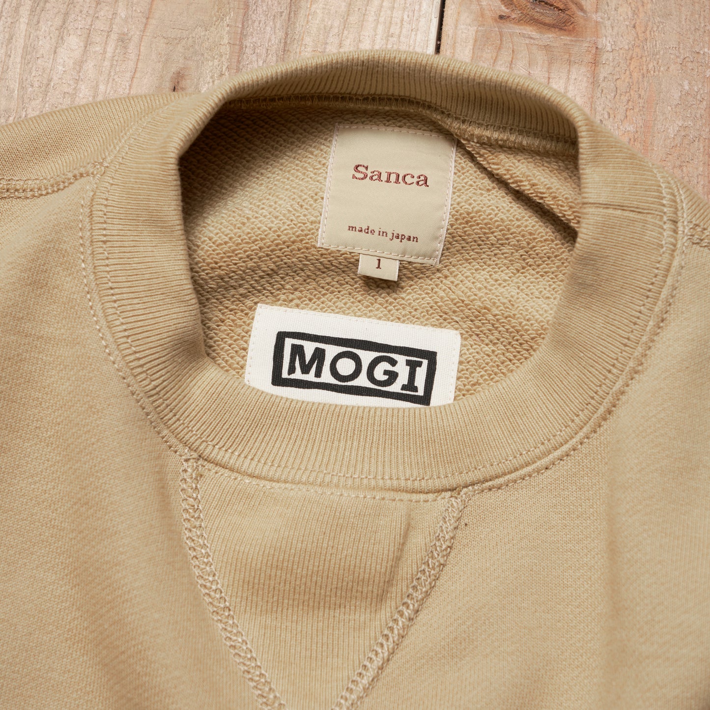MOGI × sanca / 別注 JAMAICA スウェットシャツ